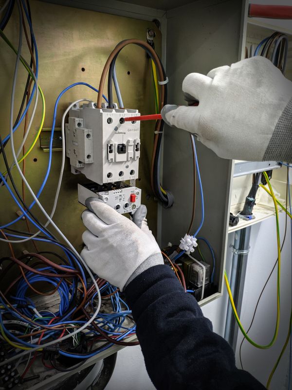 Electrical Panel Replacement in Pasadena, CA